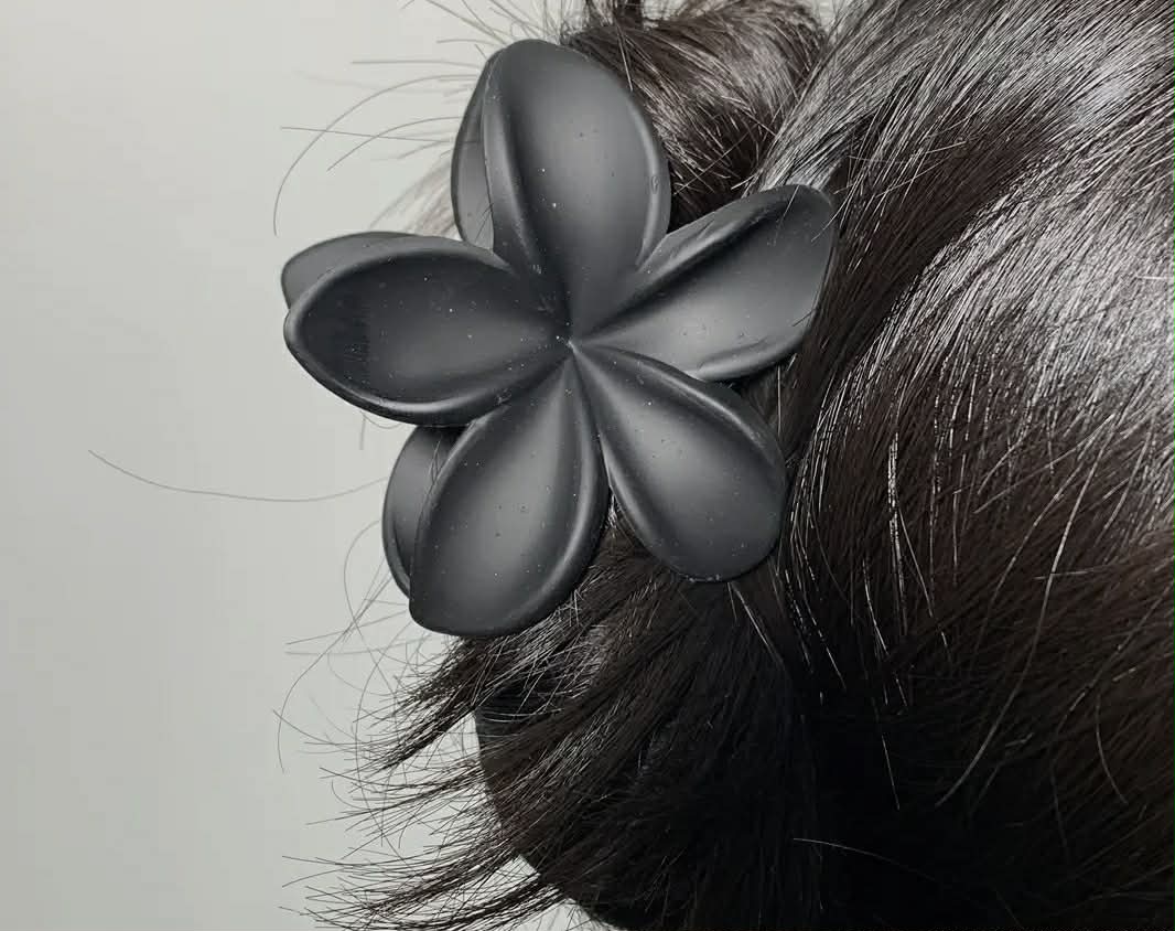 Pince à cheveux en forme de fleur (Noir)